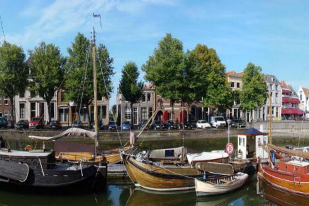 Holiday home The - 2 Persoons Nabij En Zonnemaire
